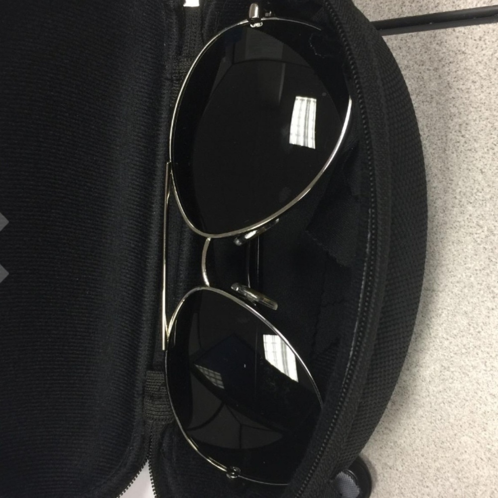 Aviator Polarized Sunglasses - Picture 5 of 7